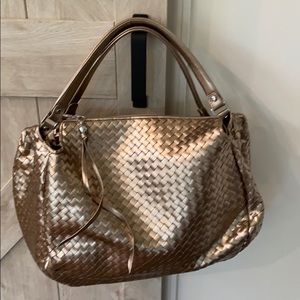 Elisa Atheniense handbag